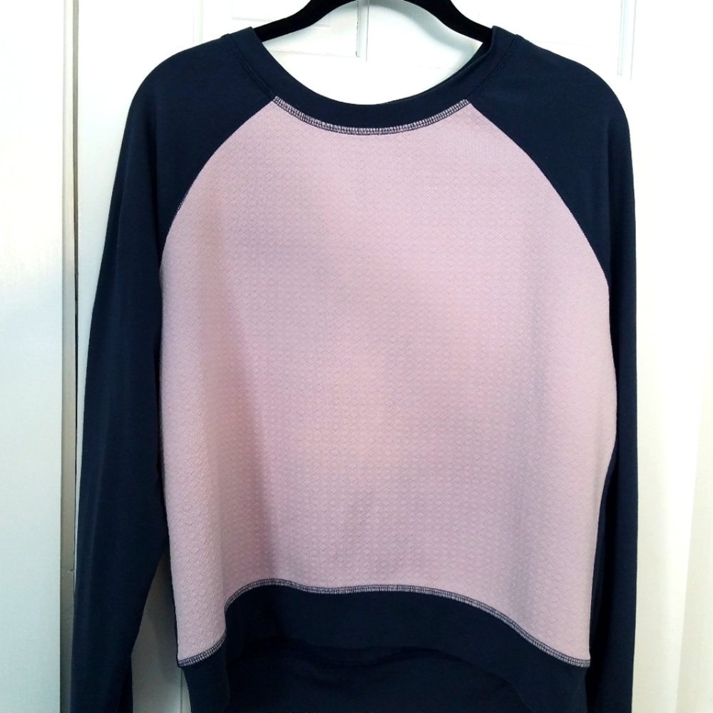 Oiselle long sleeved top size 4